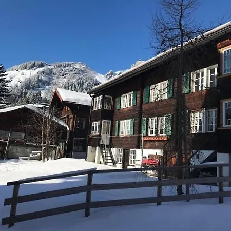 Apartment Chalet Alpenblick 4-bett Murren